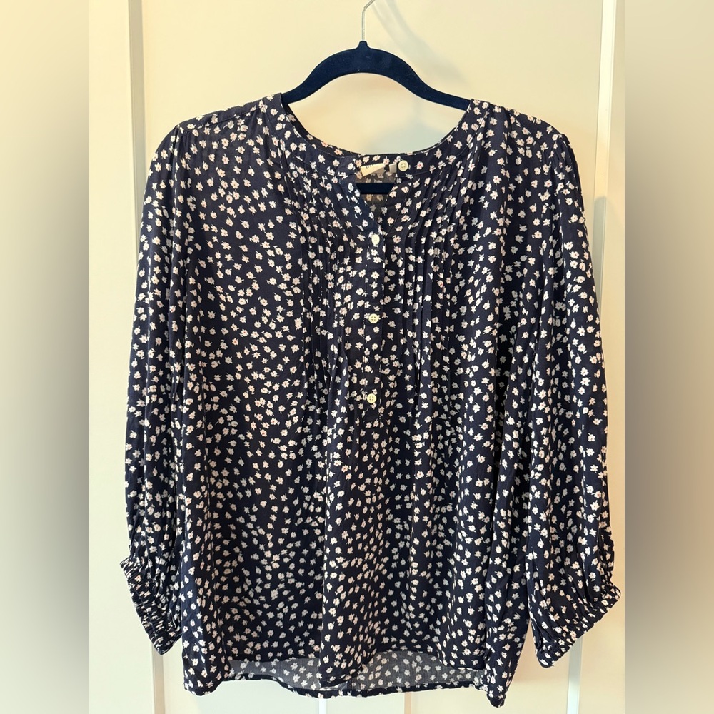 Gap Women’s Navy Blue Blouse